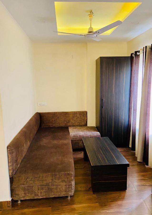 Hotel Kabir Residency Αμριτσάρ Εξωτερικό φωτογραφία