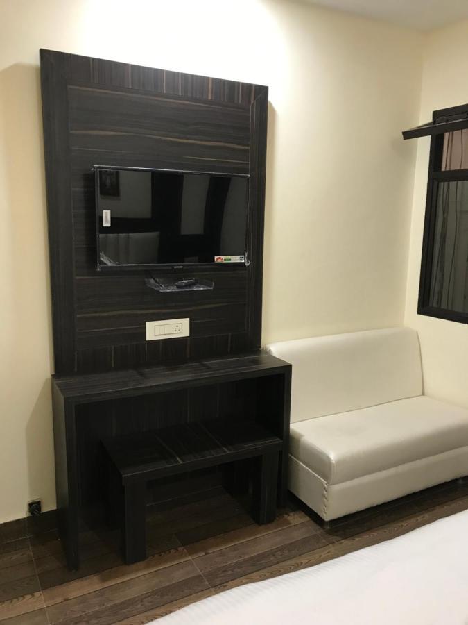 Hotel Kabir Residency Αμριτσάρ Εξωτερικό φωτογραφία