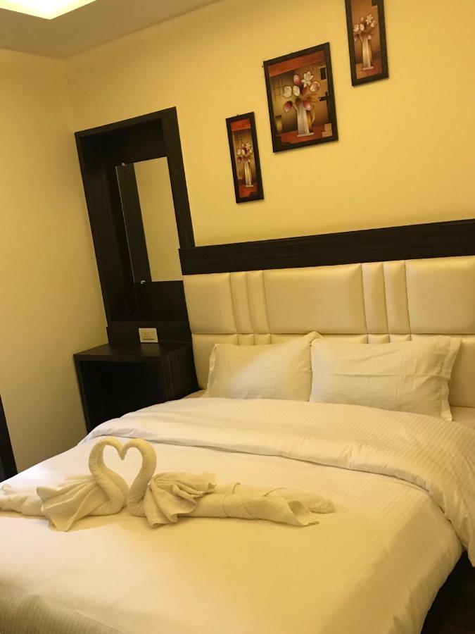 Hotel Kabir Residency Αμριτσάρ Εξωτερικό φωτογραφία